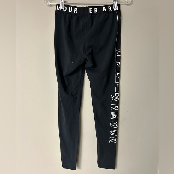 Under Armour Favourite Graphic Leggings - Picture 2 of 3